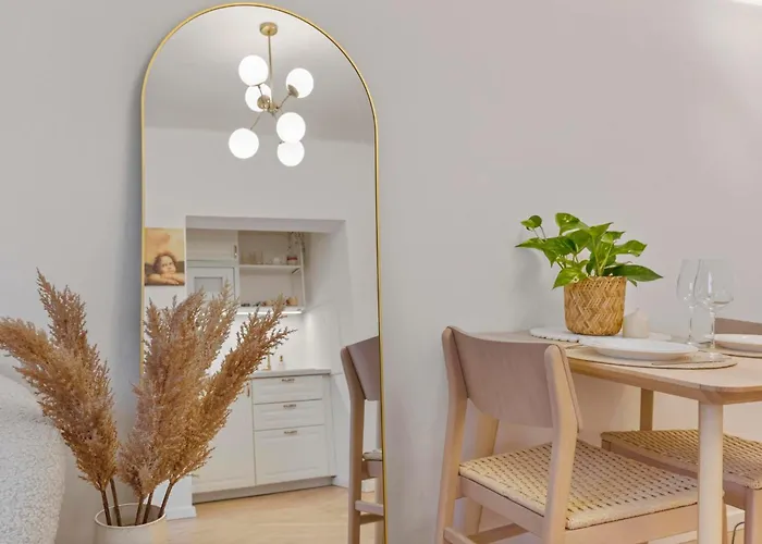 Charming Design Old Town Apartment